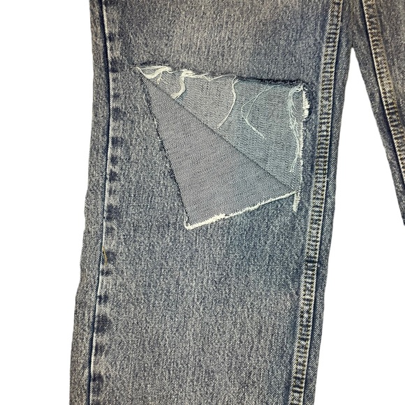 Good American 90s Duster Straight Leg Jeans - Picture 4 of 9